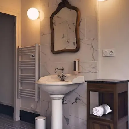 Chateau Le Repos - Luxury Air-conditioned With Pool Villa