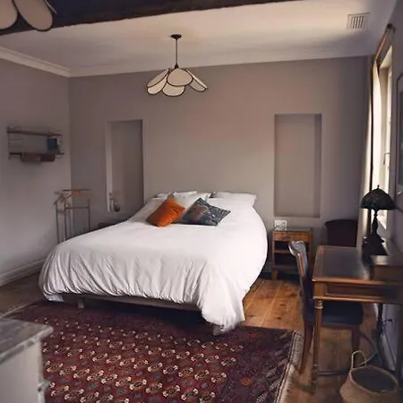 Chateau Le Repos - Luxury Air-conditioned With Pool