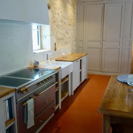 Chateau Le Repos - Luxury Air-conditioned With Pool Villa
